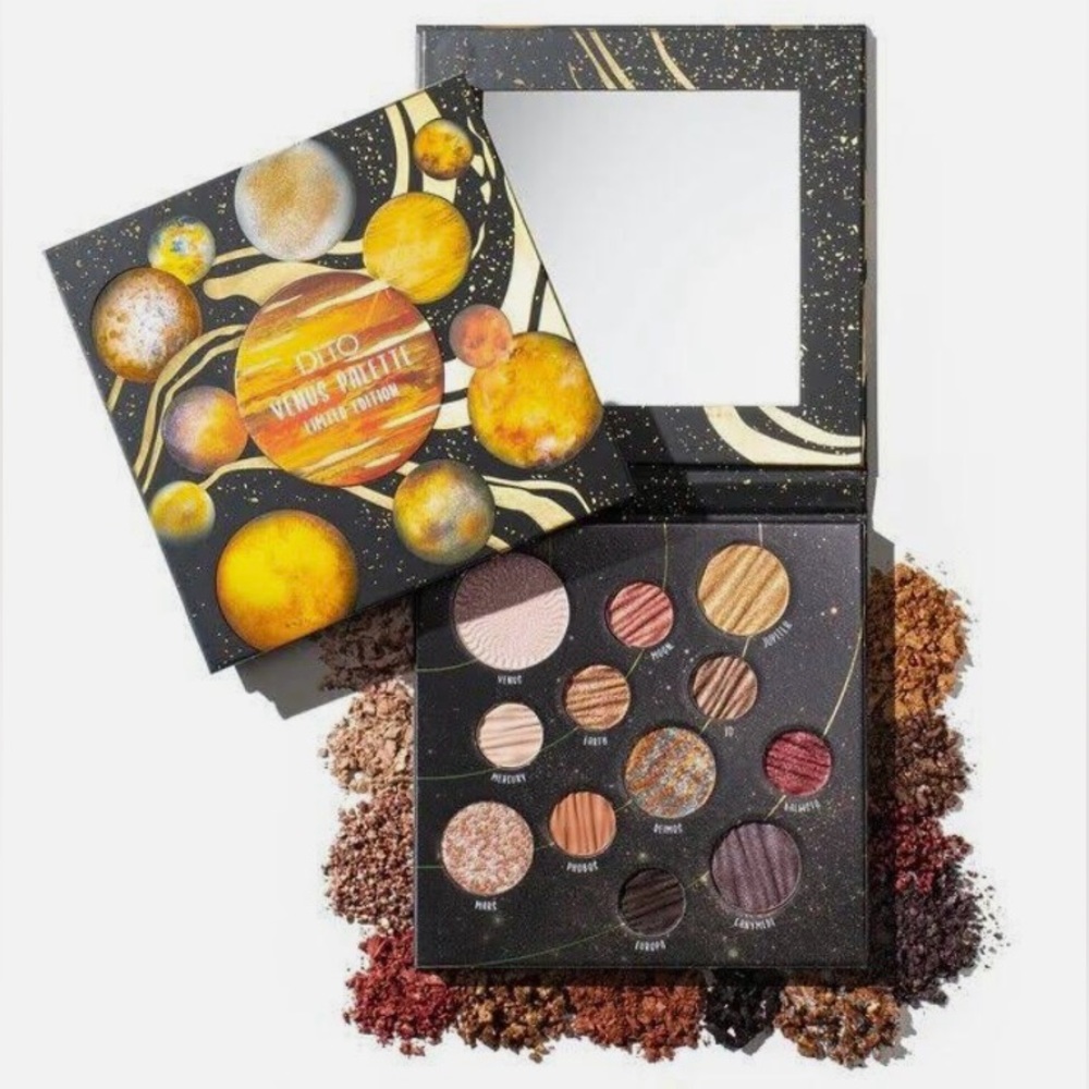 DITO
Venus Eyeshadow Palette